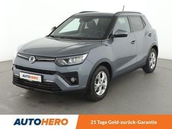 Grau Gebraucht 2022 Ssangyong (KGM) Tivoli Quartz SUV | 16.040 €
