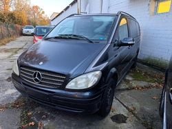 Schwarz Gebraucht 2004 Mercedes Viano Van / Kleinbus | 3.570 € (Superpreis)