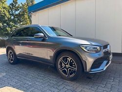 Grau Gebraucht 2020 Mercedes GLC220 AMG line SUV | 29.950 € (Fairer Preis)