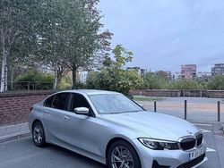 Silber Gebraucht 2019 BMW 320 Advantage Limousine | 22.000 € (Fairer Preis)