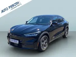Absolute black Gebraucht 2022 Ford Mustang Mach-E SUV | 31.850 € (Superpreis)