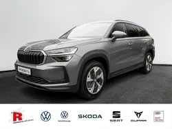 Grau Gebraucht 2024 Skoda Kodiaq Selection SUV | 43.990 € (Superpreis)