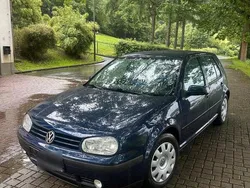 Blau Gebraucht 2001 VW Golf IV Kleinwagen | 1.690 € (Fairer Preis)