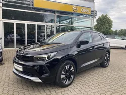 Schwarz Gebraucht 2022 Opel Grandland X Ultimate SUV | 23.990 € (Fairer Preis)