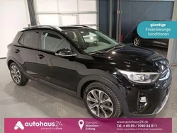 Schwarz Gebraucht 2021 Kia Stonic Vision SUV | 12.660 € (Fairer Preis)