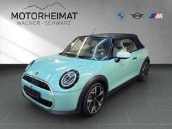 Ocean wave green Gebraucht 2025 Mini Cooper S Cabriolet Favoured Cabrio | 38.870 € (Fairer Preis)