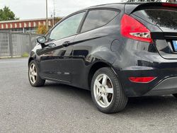 Schwarz Gebraucht 2009 Ford Fiesta Limousine | 1.400 €