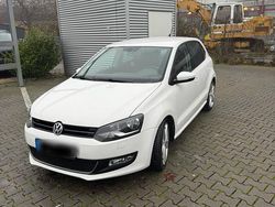 Weiß Gebraucht 2010 VW Polo Highline Limousine | 6.700 € (Fairer Preis)
