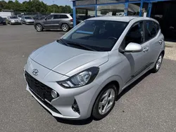 Silber Gebraucht 2022 Hyundai i10 Trend Kleinwagen | 13.220 € (Fairer Preis)