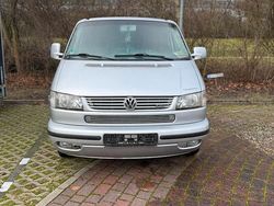 Grau Gebraucht 2002 VW Multivan Van | 10.500 €