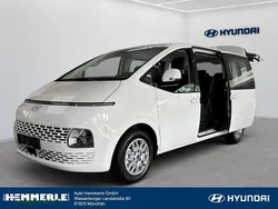 Weiß Neu 2025 Hyundai Staria Trend Van | 47.680 €
