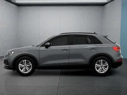 Grau Gebraucht 2024 Audi Q3 SUV | 33.749 € (Guter Preis)