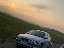 Silber Gebraucht 1999 BMW 320 Limousine | 6.000 €