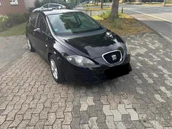 Schwarz Gebraucht 2009 Seat Leon Limousine | 3.477 € (Fairer Preis)