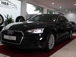Brillantschwarz Gebraucht 2022 Audi A5 Basis Coupé | 24.900 € (Superpreis)