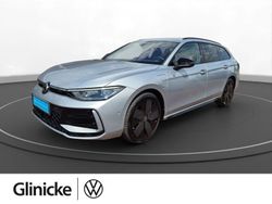 Silber Gebraucht 2024 VW Passat Style Kombi | 48.770 € (Fairer Preis)