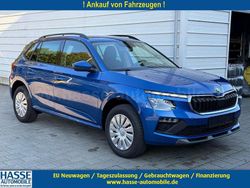 Raceblau metallic Neu 2025 Skoda Kamiq Selection SUV | 27.490 € (Fairer Preis)
