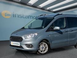 Blau Gebraucht 2021 Ford Tourneo Courier Van / Kleinbus | 14.899 € (Etwas zu teuer)