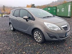 Grau Gebraucht 2012 Opel Meriva Van / Kleinbus | 4.200 € (Guter Preis)