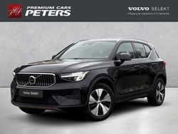 Onyx black / metallic Gebraucht 2022 Volvo XC40 Core SUV | 27.999 € (Guter Preis)