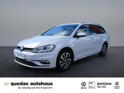 Silber Gebraucht 2018 VW Golf VII Join Kombi | 15.450 € (Fairer Preis)