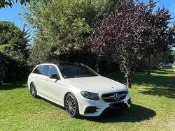 Weiß Gebraucht 2016 Mercedes E200 AMG line Kombi | 23.800 € (Fairer Preis)