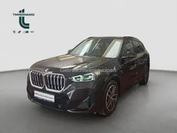 Saphirschwarz (metallic) Gebraucht 2024 BMW X1 Luxury Line SUV | 44.960 € (Etwas zu teuer)