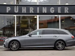 Grau Gebraucht 2019 Mercedes E400 AMG line Limousine | 30.900 € (Superpreis)
