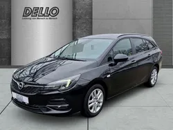 Schwarz Gebraucht 2021 Opel Astra Business Kombi | 12.480 € (Teuer)