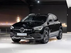 Kosmosschwarz Gebraucht 2020 Mercedes GLA200 Business SUV | 30.980 € (Fairer Preis)