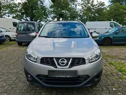Silber Gebraucht 2012 Nissan Qashqai SUV | 6.499 € (Guter Preis)