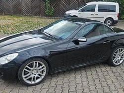 Schwarz Gebraucht 2006 Mercedes SLK350 Cabrio | 12.000 € (Etwas zu teuer)