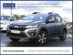 Grau Gebraucht 2025 Dacia Sandero Expression Kleinwagen | 17.887 € (Fairer Preis)