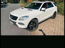 Weiß Gebraucht 2012 Mercedes ML250 SUV | 12.900 €