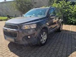 Grau Gebraucht 2013 Chevrolet Captiva SUV | 6.299 € (Etwas zu teuer)