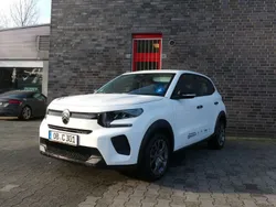 Rot Gebraucht 2024 Citroën C3 Start Kleinwagen | 15.980 € (Guter Preis)