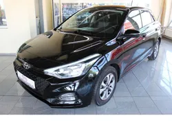 Phantom black. / mic Gebraucht 2020 Hyundai i20 YES! Limousine | 13.998 € (Fairer Preis)