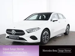Weiß Gebraucht 2024 Mercedes A200 Progressive Limousine | 31.480 € (Fairer Preis)