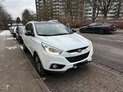 Weiß Gebraucht 2015 Hyundai ix35 SUV | 13.000 € (Fairer Preis)
