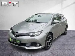 Titansilber mica (metallic) Gebraucht 2018 Toyota Auris Team Limousine | 12.890 € (Guter Preis)