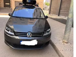 Grau Gebraucht 2016 VW Sharan Trendline Van / Kleinbus | 13.500 € (Fairer Preis)