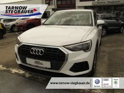 Ibisweiß (metallic) Gebraucht 2022 Audi Q3 SUV | 29.990 € (Guter Preis)