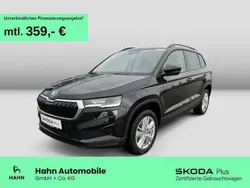 Schwarz Gebraucht 2024 Skoda Karoq Selection SUV | 30.895 € (Fairer Preis)
