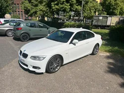 Weiß Gebraucht 2012 BMW 320 M Sport Coupé | 11.500 € (Etwas zu teuer)