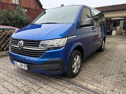 Blau Gebraucht 2021 VW Multivan Van | 34.490 € (Guter Preis)