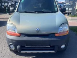 Grün Gebraucht 2002 Renault Kangoo Van / Kleinbus | 1.590 € (Fairer Preis)