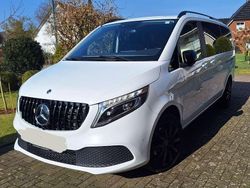 Weiß Gebraucht 2022 Mercedes V250 Van / Kleinbus | 55.150 € (Fairer Preis)