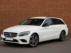 Weiß Gebraucht 2019 Mercedes C220 Avantgarde Kombi | 23.990 € (Guter Preis)