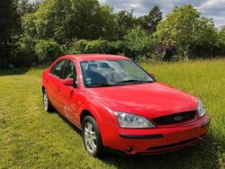 Rot Gebraucht 2001 Ford Mondeo Ghia Limousine | 2.500 € (Etwas zu teuer)