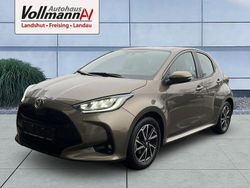 Manganbronze metallic Gebraucht 2023 Toyota Yaris Team Limousine | 18.550 € (Fairer Preis)